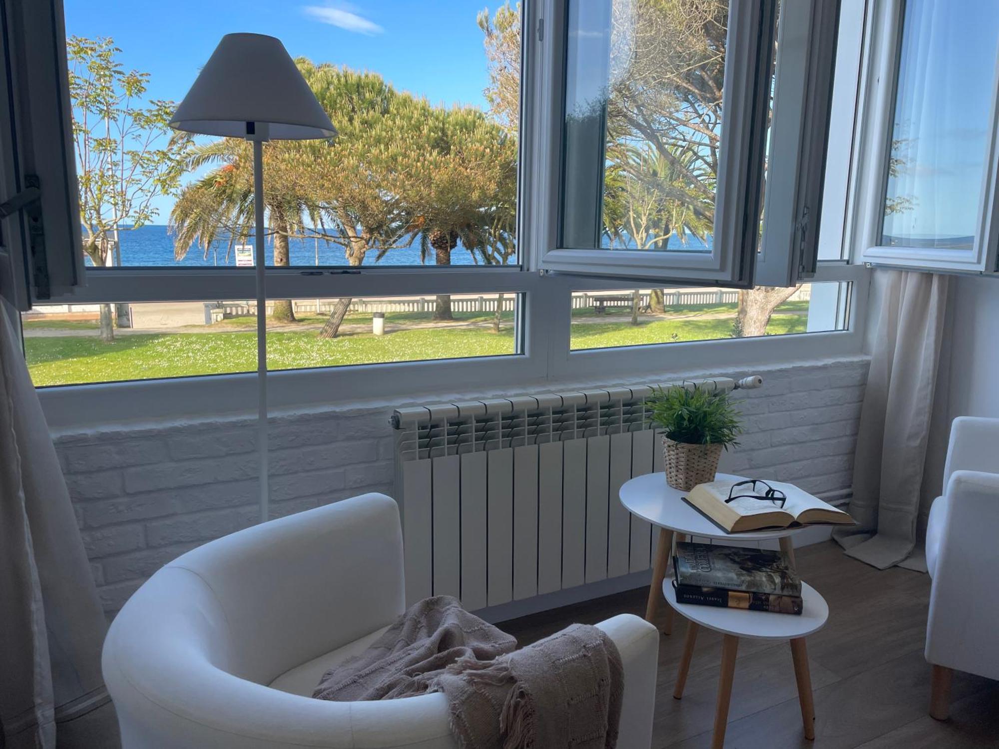 Apartamento Comillas Beach ภายนอก รูปภาพ